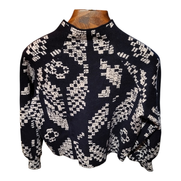 Anthropologie Beatriz Mock Neck Sweater Puff Sleeve Black & White Size  Small - Picture 3 of 7